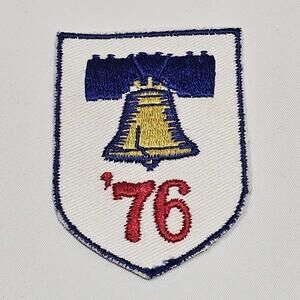 Vtg American '76 Liberty Bell 1776 Embroidered Patch Revolution Memorial Sew On